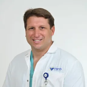 ד"ר עומר מור