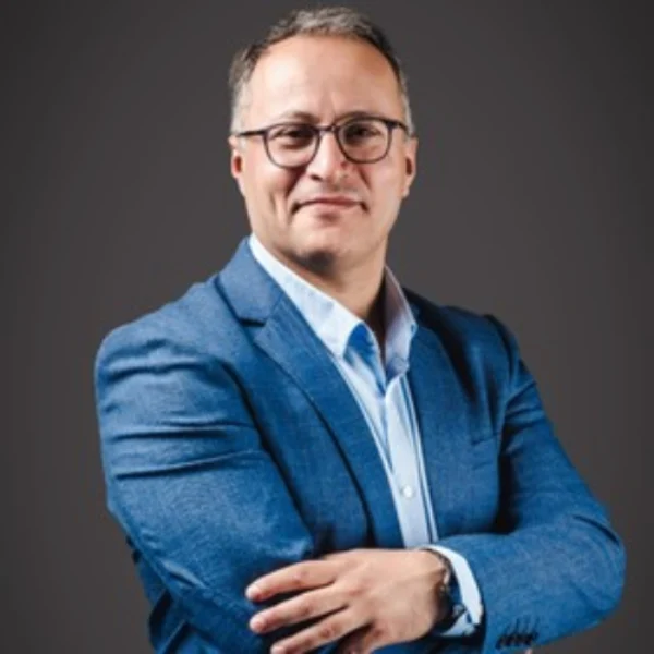 ד"ר נאסר קורנליוס